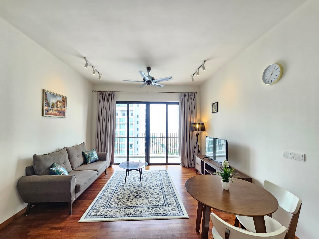 THE TAMARIND - Image 1