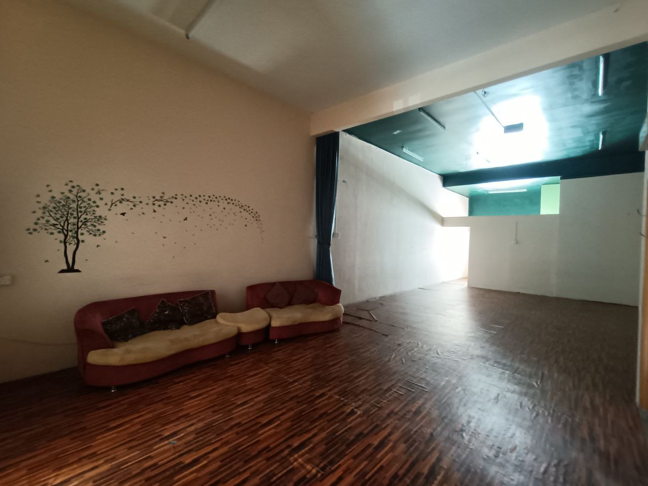 Pusat perdagangan jelapang for rent first floor basic condition - Image 1