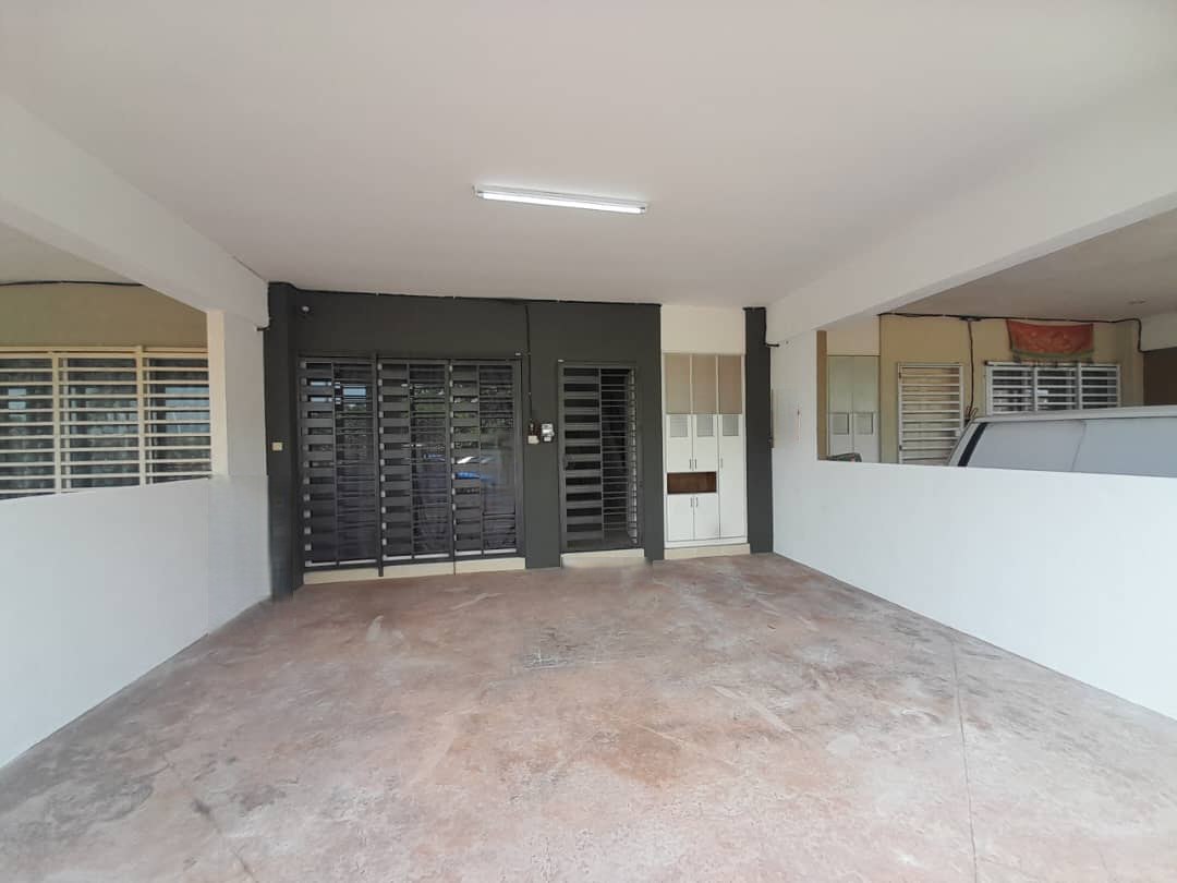 Panorama Lapangan Perdana Double Storey Terrace House - Image 1