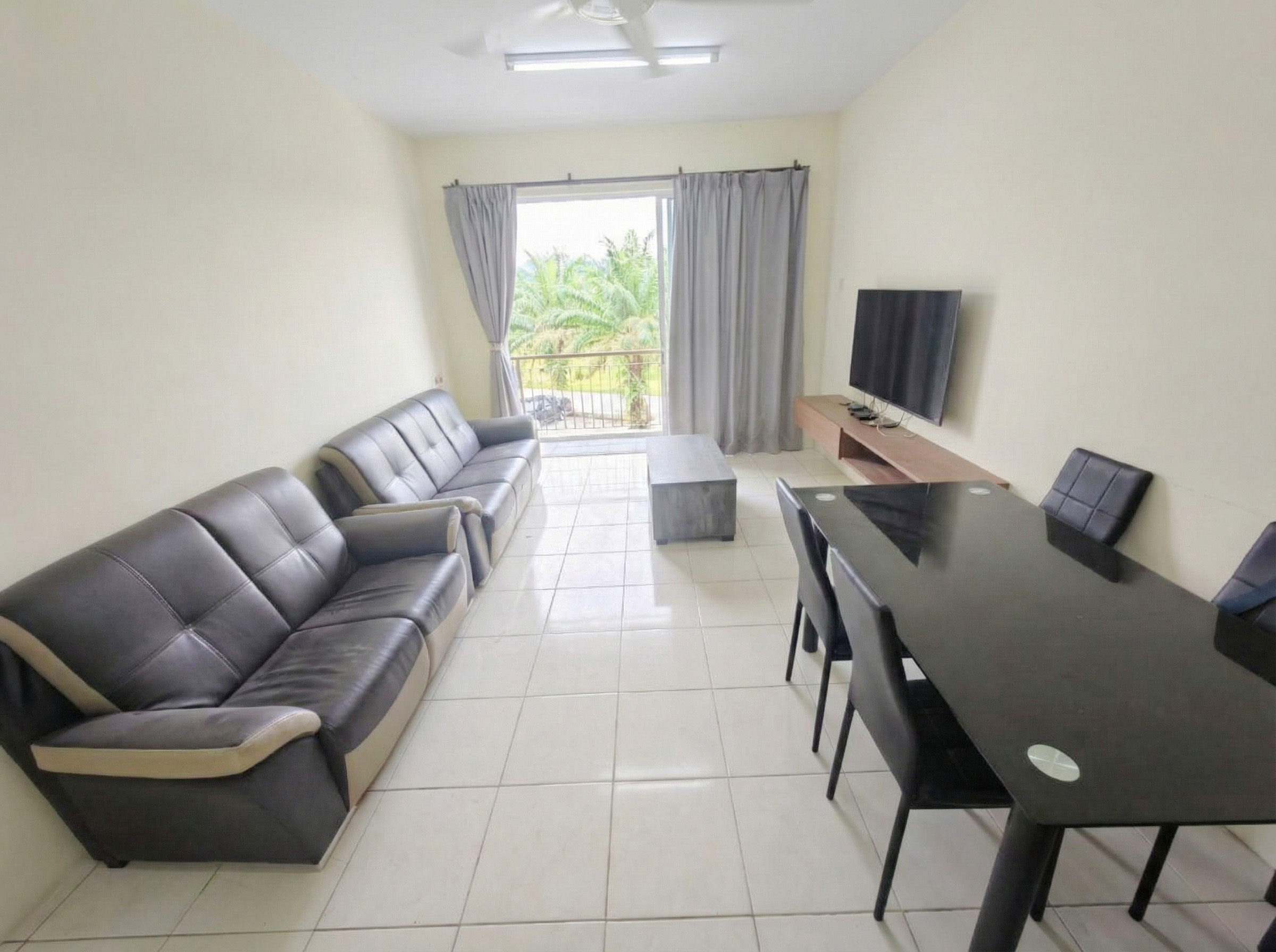 Seri Tecoma Condominium - Image 1