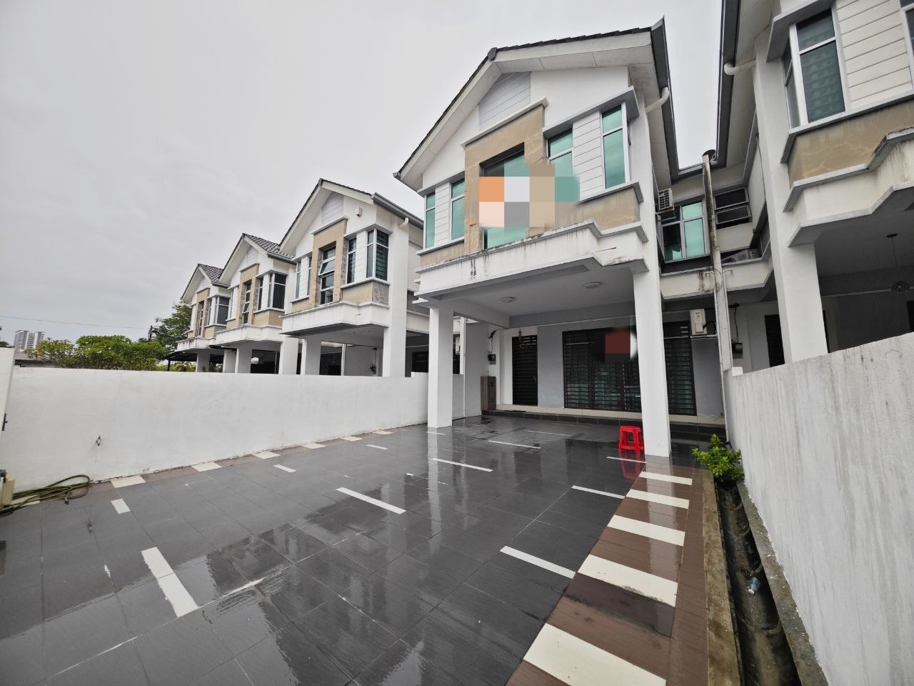 Meru Desa Park @ The Sierra Double Storey Superlink Terrace House
